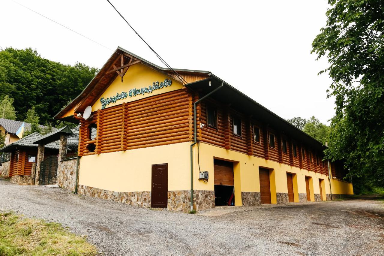 Chudodievo In Chynadievo Mini-Hotel Chynadiyovo Екстериор снимка
