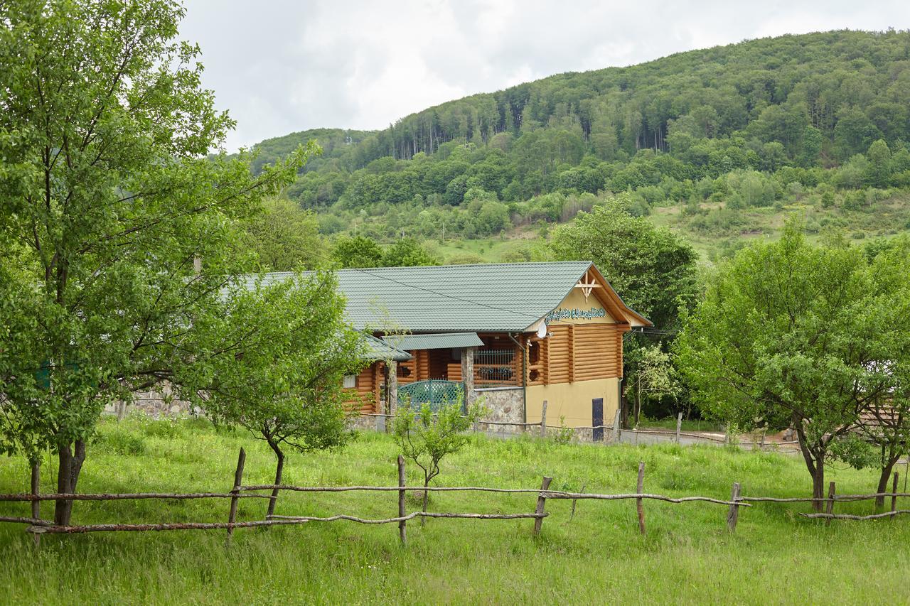 Chudodievo In Chynadievo Mini-Hotel Chynadiyovo Екстериор снимка