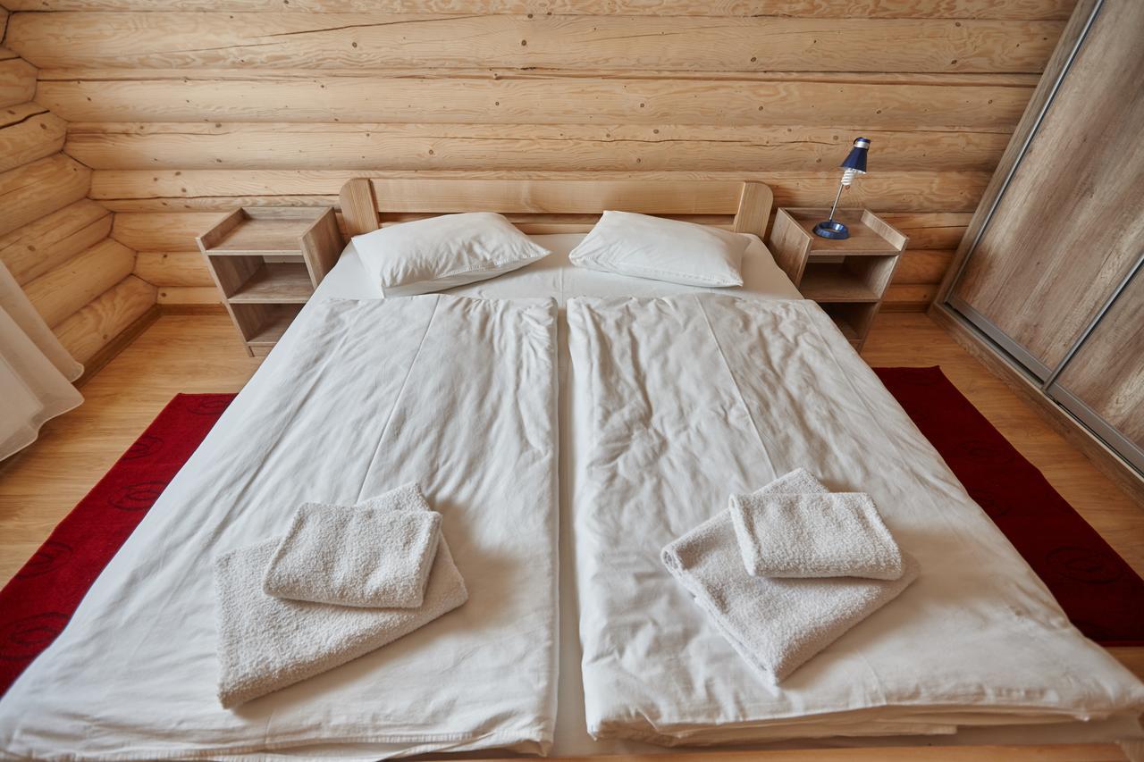 Chudodievo In Chynadievo Mini-Hotel Chynadiyovo Екстериор снимка